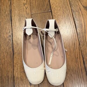 Patent Leather Ankle-Strap Ballet Flats in Cream